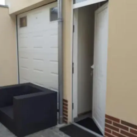 Chaleureux Beauvais-centre, Gare Et Proche Aeroport