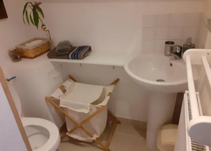 Chaleureux Beauvais-centre, Gare Et Proche Aeroport