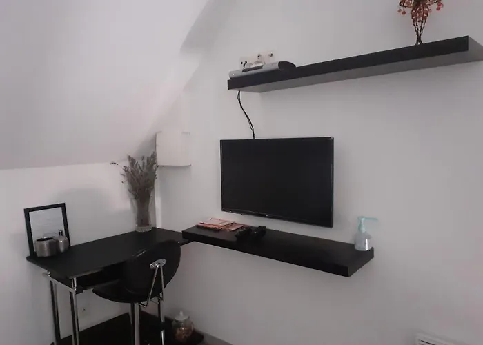 Chaleureux Beauvais-centre, Gare Et Proche Aeroport *